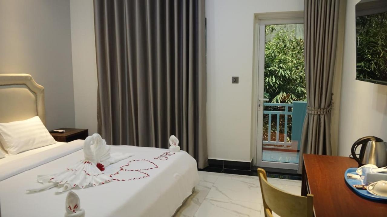 Hotel Sawadee Suorsdei Boutique Kampot Esterno foto